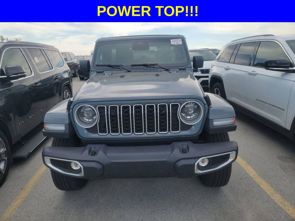 Used 2026 Jeep Wrangler Unlimited Sahara AWD/4WD image 2