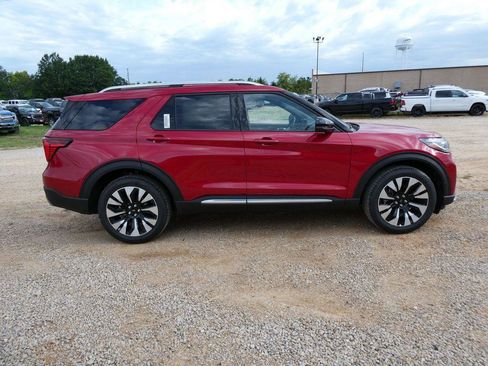 New 2026 Ford Explorer Platinum w/ LUX Leather Package AWD/4WD image 2