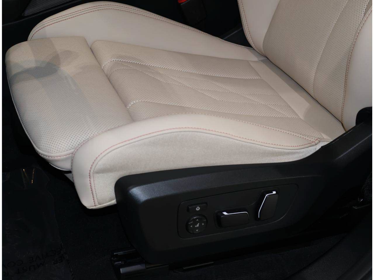 Used 2026 BMW X3 xDrive30i AWD/4WD image 14