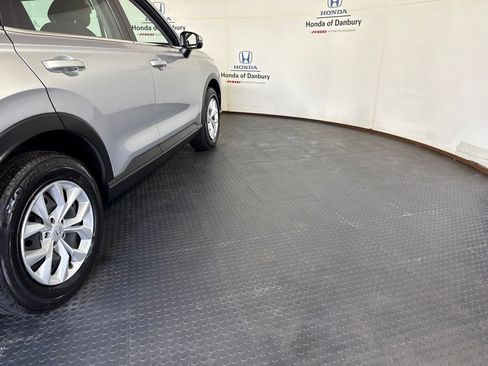 Used 2024 Honda CR-V LX image 4