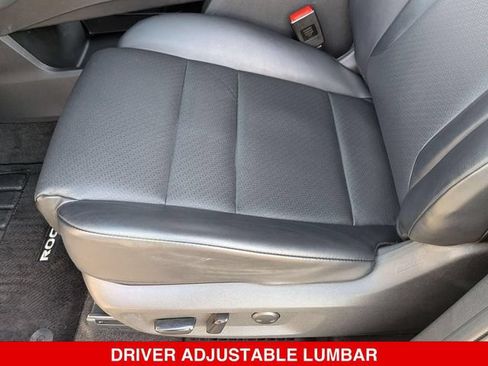 Certified 2023 Nissan Rogue SV w/ SV Premium B Package AWD/4WD image 17