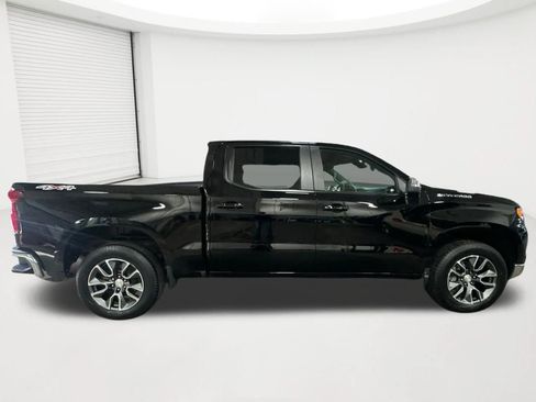 Used 2023 Chevrolet Silverado 1500 LT AWD/4WD image 4