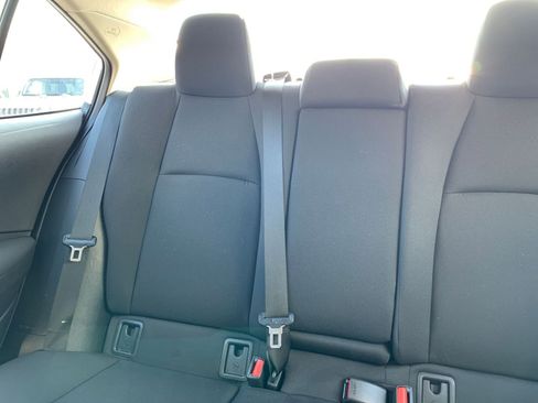 Used 2025 Toyota Corolla LE image 37