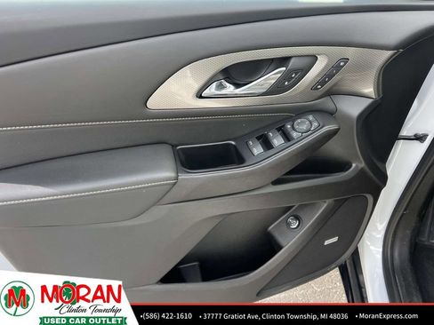 Used 2023 Chevrolet Traverse Premier w/ Redline Edition image 15
