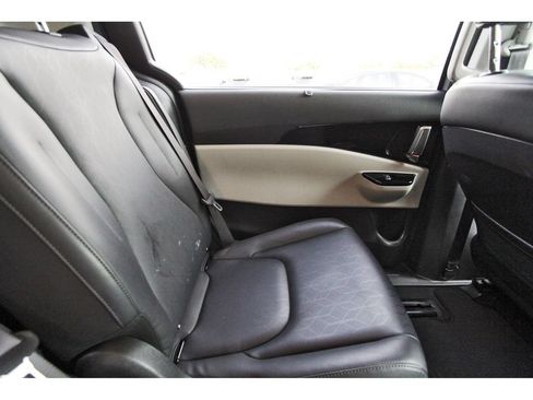 Certified 2024 Kia Carnival EX FWD image 12