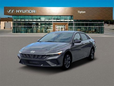 New 2026 Hyundai Elantra Sport image 1