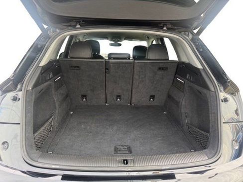 Used 2018 Audi Q5 2.0T Premium image 31