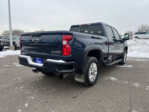 Certified 2022 Chevrolet Silverado 3500 High Country w/ Z71 Off-Road Package image 7