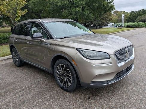 Used 2020 Lincoln Corsair FWD w/ Equipment Group 101A image 8