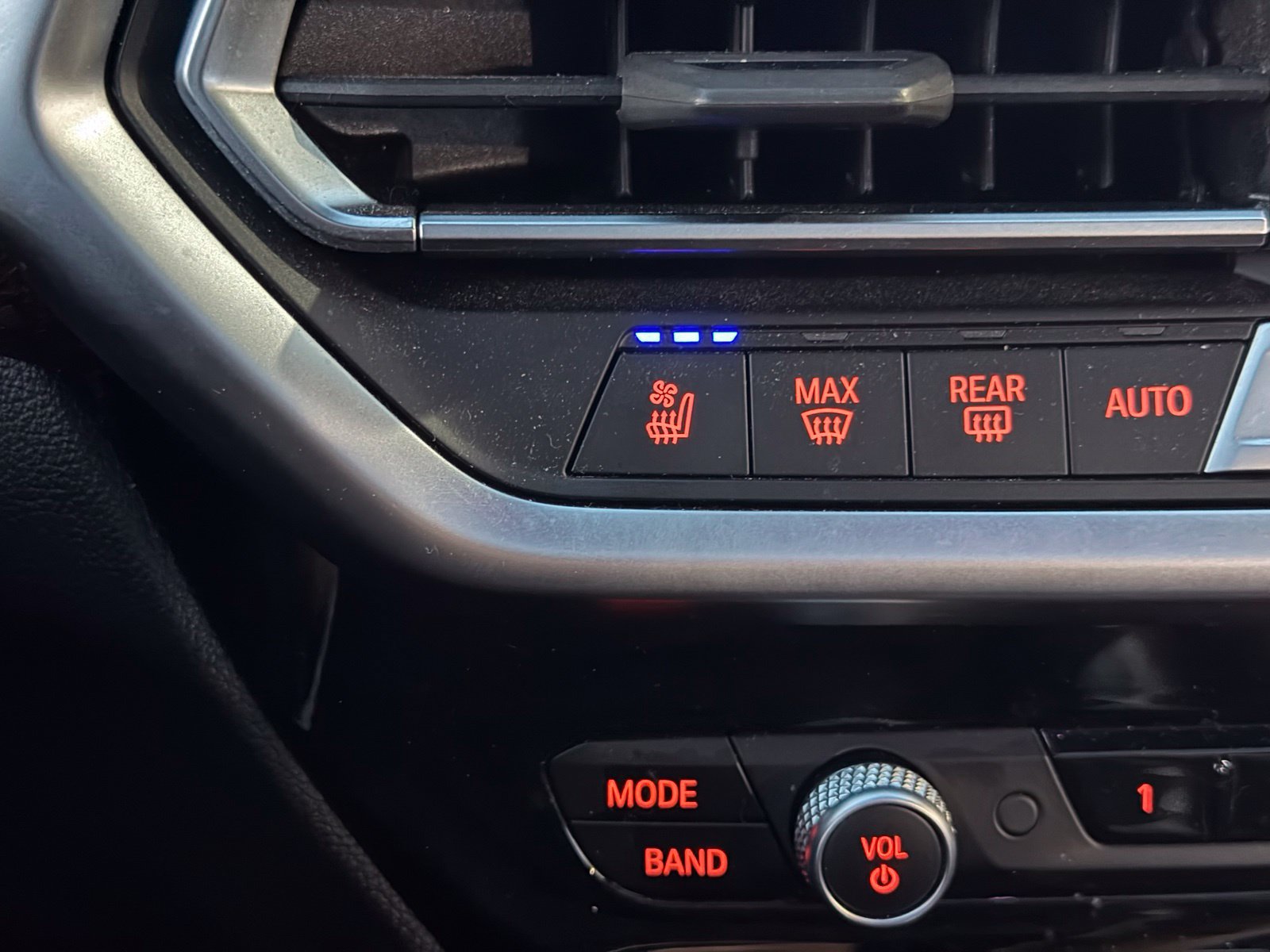 Used 2024 BMW X3 M40i w/ Premium Package AWD/4WD image 10