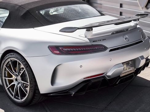 Used 2020 Mercedes-Benz AMG GT R image 19