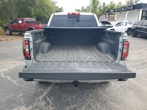 Used 2018 GMC Sierra 1500 SLT w/ Enhanced Driver Alert Package image 27