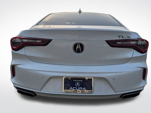 Certified 2022 Acura TLX w/ Technology Package image 10