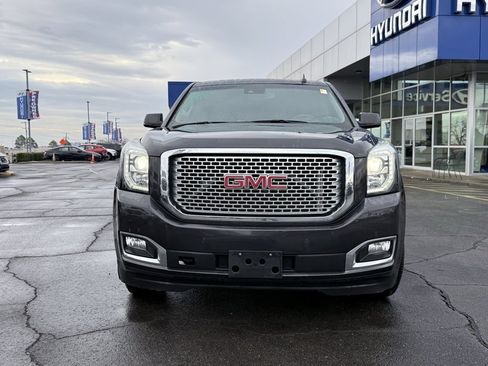 Used 2016 GMC Yukon Denali w/ Open Road Package image 2