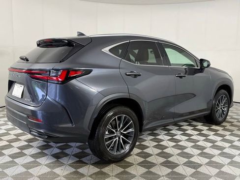 Certified 2025 Lexus NX 250 FWD w/ Towing Package (2000 Lbs) image 9