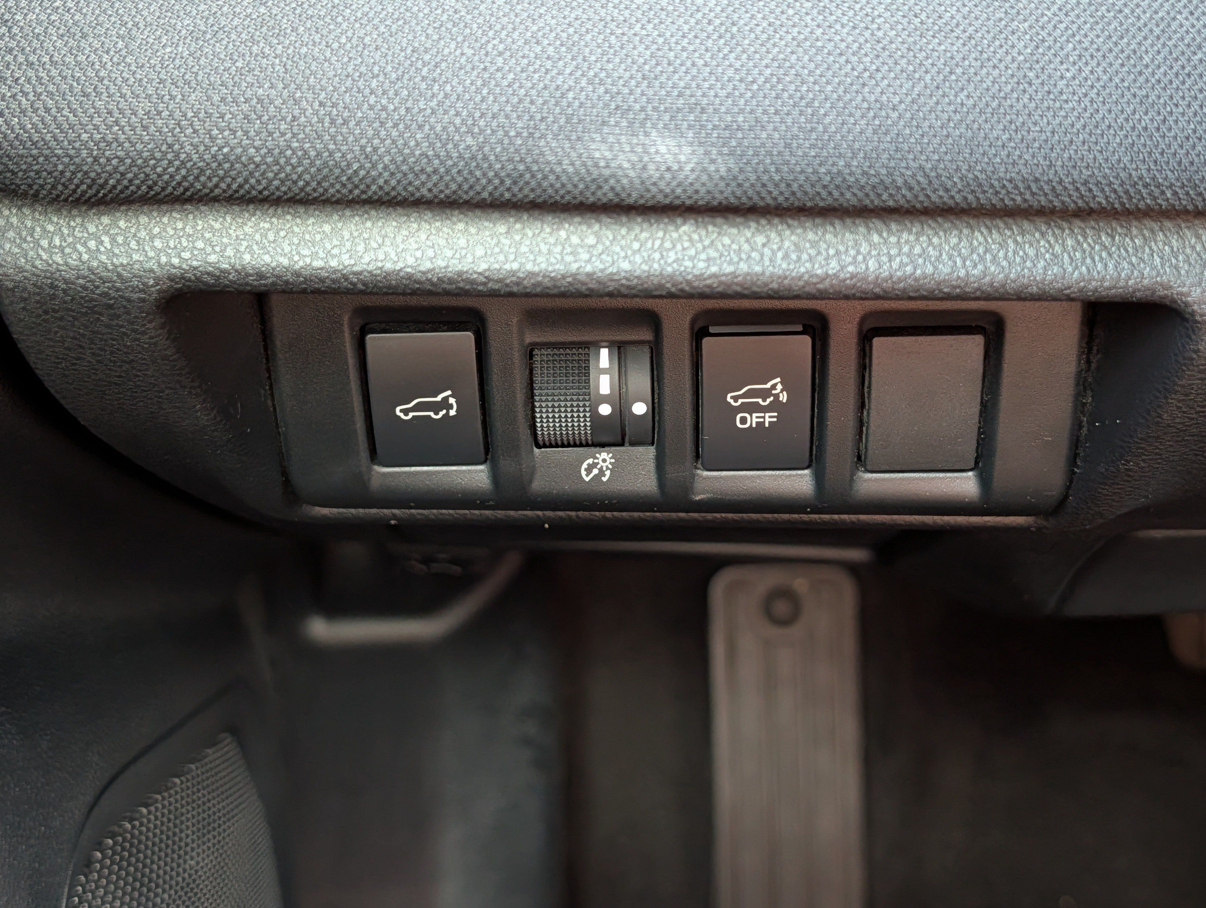 Used 2025 Subaru Outback Premium AWD/4WD image 26