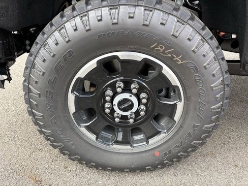 New 2026 Ford F350 Lariat w/ Tremor Off-Road Package image 13