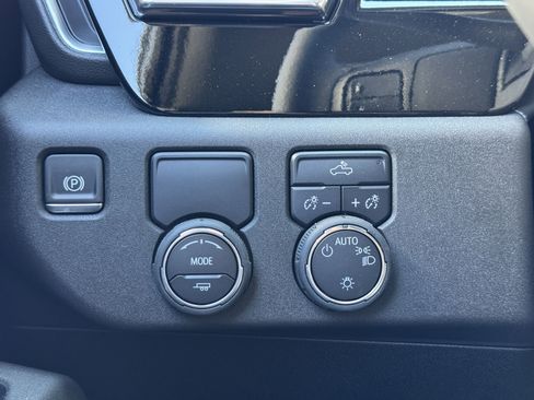 New 2026 Chevrolet Silverado 1500 LT image 23