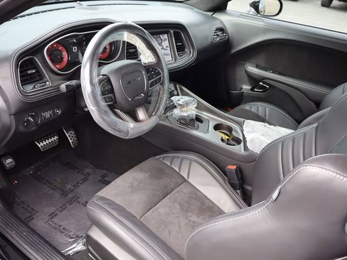 Used 2023 Dodge Challenger SRT Hellcat Redeye RWD image 5