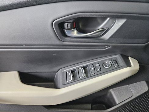 Used 2024 Honda Accord EX image 30