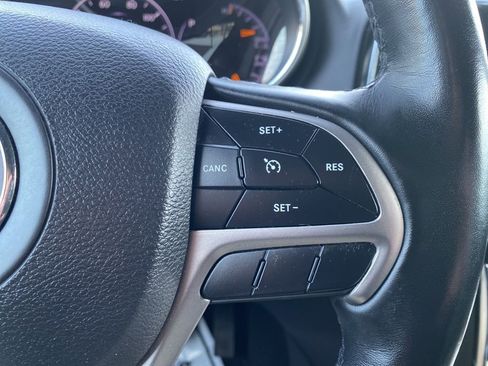 Used 2020 Jeep Grand Cherokee Limited w/ Premium Lighting Group image 21