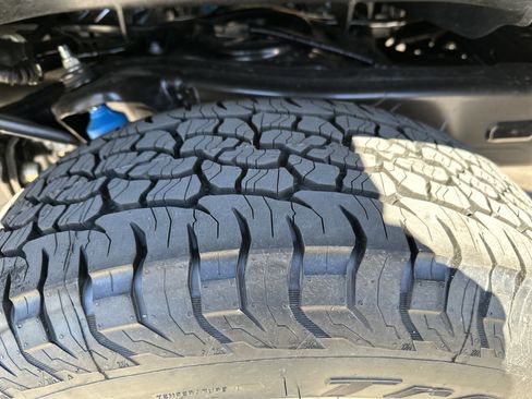 New 2026 Toyota Tacoma TRD Off-Road w/ TRD Off Road Upgrade Package AWD/4WD image 28