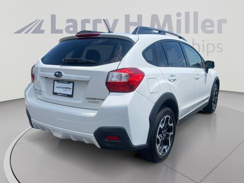 Used 2016 Subaru Crosstrek 2.0i Premium w/ Moonroof Package AWD/4WD image 5