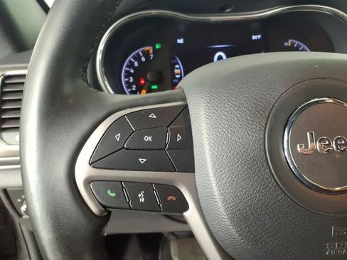 Used 2019 Jeep Grand Cherokee Limited AWD/4WD image 16