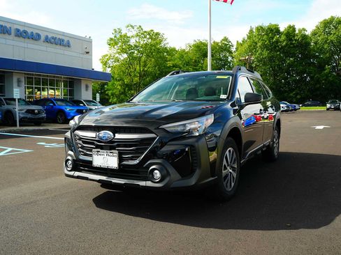 Used 2025 Subaru Outback AWD/4WD image 3