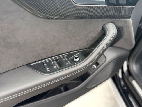 Used 2021 Audi S4 Premium Plus w/ Premium Plus Package image 19