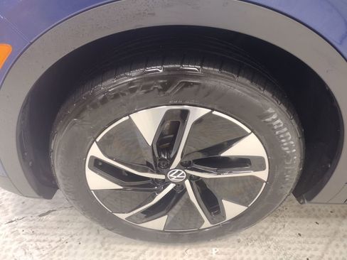 Used 2022 Volkswagen ID.4 Pro S image 6