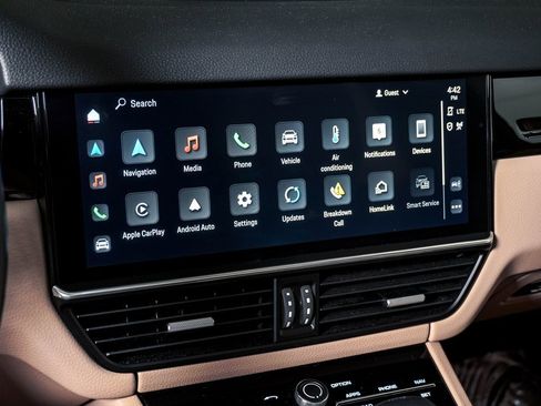 Certified 2022 Porsche Cayenne image 22