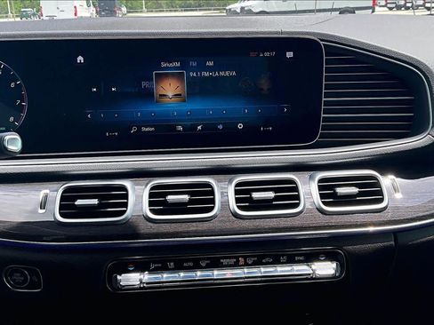 Used 2020 Mercedes-Benz GLS 450 4MATIC image 7