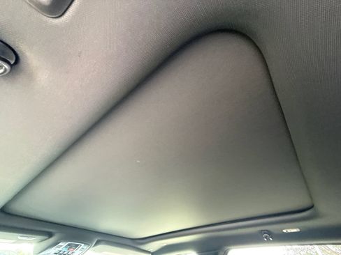 New 2026 RAM 1500 4x4 Crew Cab image 17
