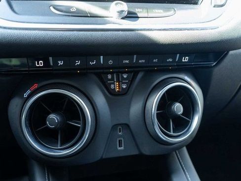 Used 2023 Chevrolet Blazer LT w/ Driver Confidence Package image 18