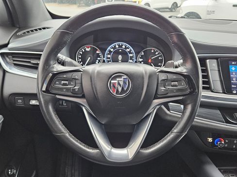 Used 2024 Buick Enclave Premium image 15
