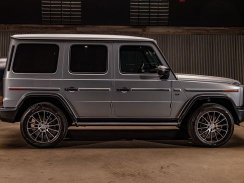 Used 2022 Mercedes-Benz G 550 image 10