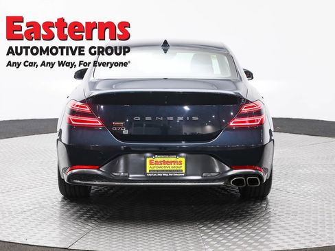 Used 2023 Genesis G70 2.0T image 6