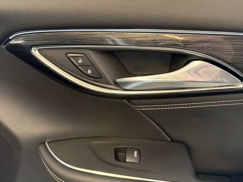 Used 2023 Buick Envision Essence w/ Sport Touring Package image 31