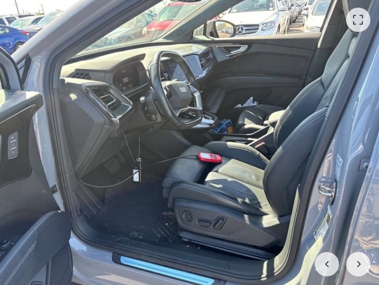 Used 2022 Audi Q4 e-tron Premium Plus AWD/4WD image 2