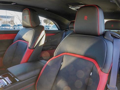 New 2026 Rolls-Royce Spectre image 21