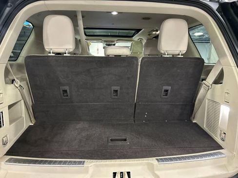 Used 2021 Lincoln Navigator Reserve w/ Luxury Package AWD/4WD image 28