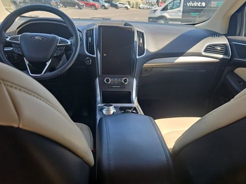 Used 2024 Ford Edge SEL w/ Convenience Package AWD/4WD image 10