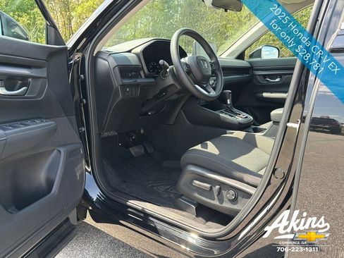 Used 2025 Honda CR-V EX image 13