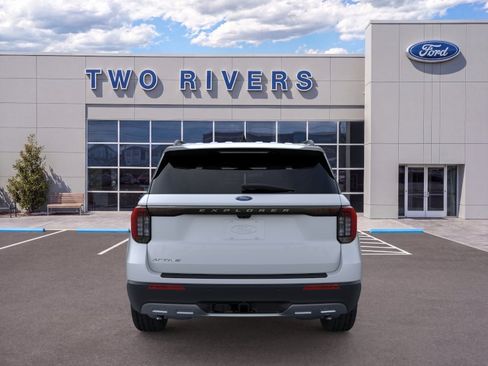 New 2026 Ford Explorer Active w/ Active Comfort Package RWD image 5
