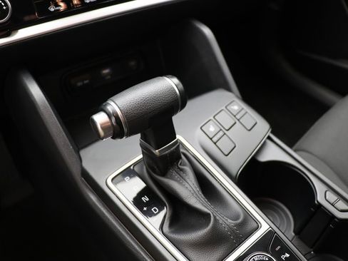 Used 2024 Kia Sportage LX image 22