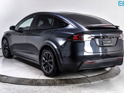 Used 2024 Tesla Model X Base image 5