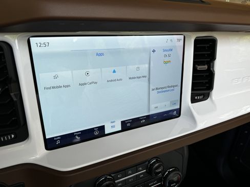 Used 2024 Ford Bronco Outer Banks image 42