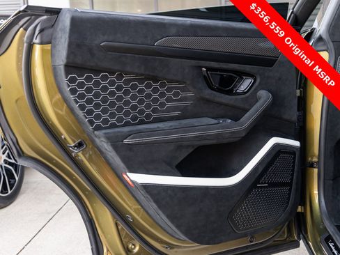 Used 2024 Lamborghini Urus Performante image 45