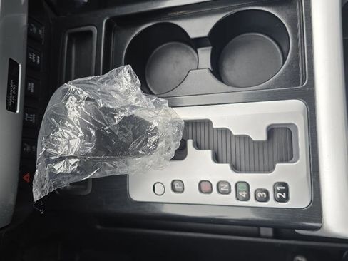 Used 2015 Nissan Titan PRO-4X w/ Pro-4x Luxury Package image 39